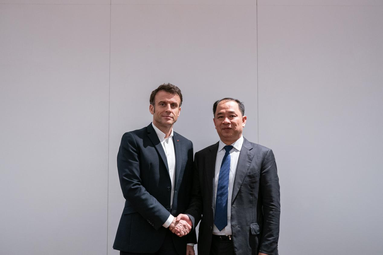 “感谢你们投资法国！！！！”法国总统马克龙会见公司唐杰雄董事长